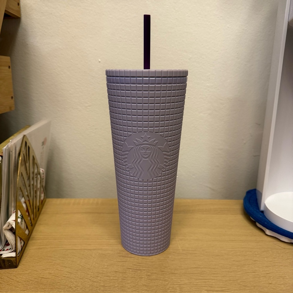 Starbucks Valentine's Day 2021 Lilac Purple Matte Studded Diamond Grid Tumbler